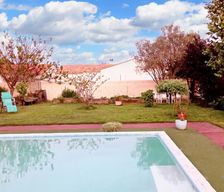 France Nouvelle-Aquitaine La Jarrie vacation rental compare prices direct by owner 33507483