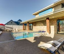 United States Illinois Moline vacation rental compare prices direct by owner 16263949
