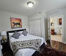 United States Illinois Champaign vacation rental compare prices direct by owner 33476826