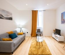 France Auvergne-Rhône-Alpes Lyon vacation rental compare prices direct by owner 33462673