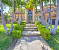 United States California Fullerton vacation rental compare prices direct by owner 33498962