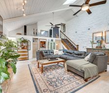 United States Florida Orlando vacation rental compare prices direct by owner 33502810
