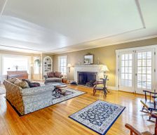 United States New York Ballston vacation rental compare prices direct by owner 33520927