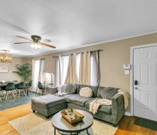 United States Texas Tyler vacation rental compare prices direct by owner 33399881