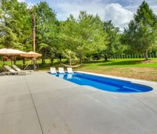 United States South Carolina West Union vacation rental compare prices direct by owner 36195560