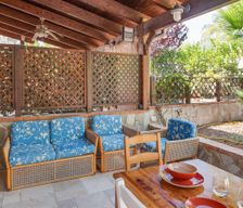 Italy Calabria Villaggio Il Castello vacation rental compare prices direct by owner 24872421