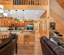 United States South Carolina Seneca vacation rental compare prices direct by owner 36848888
