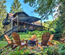 United States North Carolina Weaverville vacation rental compare prices direct by owner 36825733