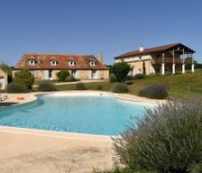 France Nouvelle-Aquitaine Cause-de-Clérans vacation rental compare prices direct by owner 6128094