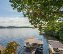 United States Missouri Sunrise Beach vacation rental compare prices direct by owner 36912042