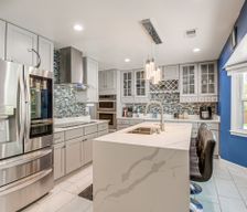 United States Maryland Silver Spring vacation rental compare prices direct by owner 37407032