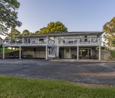 United States Illinois Marion vacation rental compare prices direct by owner 37483523