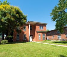 United States Missouri Saint Charles vacation rental compare prices direct by owner 37935218