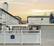 United States California Oxnard vacation rental compare prices direct by owner 36699893