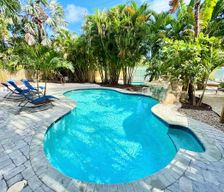United States Florida Wilton Manors vacation rental compare prices direct by owner 37711027
