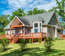 United States North Carolina Mill Spring vacation rental compare prices direct by owner 36825738