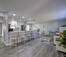 United States Florida Sarasota vacation rental compare prices direct by owner 36610997