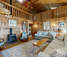 United States Vermont Colchester vacation rental compare prices direct by owner 38059477