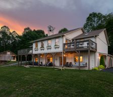 United States North Carolina Mills River vacation rental compare prices direct by owner 36825731