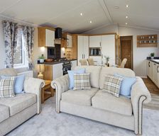 United Kingdom England Banks vacation rental compare prices direct by owner 39237163