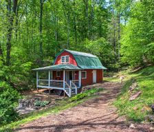 United States North Carolina Marion vacation rental compare prices direct by owner 36825716