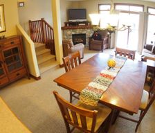 Canada British Columbia Sun Peaks vacation rental compare prices direct by owner 3162942