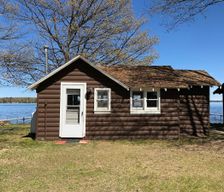United States Michigan Carp Lake vacation rental compare prices direct by owner 233039