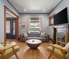 United States Missouri Kansas City vacation rental compare prices direct by owner 23662028