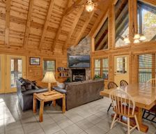 United States Ohio Sugar Grove vacation rental compare prices direct by owner 185658