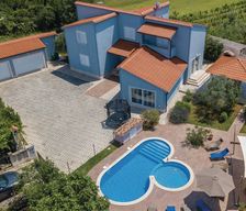 Croatia Istria County Pula vacation rental compare prices direct by owner 5183748