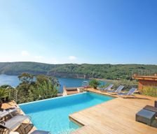 Spain Gerona / Girona L'Escala vacation rental compare prices direct by owner 6258369
