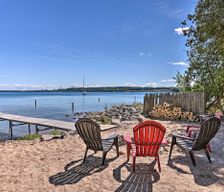 United States Michigan Suttons Bay vacation rental compare prices direct by owner 19646270