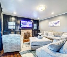 United States Texas Lubbock vacation rental compare prices direct by owner 19646786