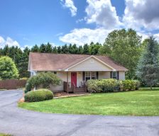 United States North Carolina Asheville vacation rental compare prices direct by owner 958042