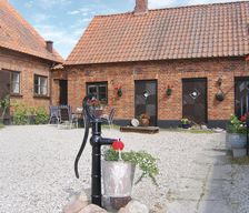 Sweden Skåne County Staffanstorps kommun vacation rental compare prices direct by owner 10146261