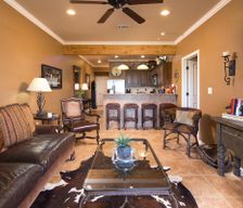 United States Texas New Braunfels vacation rental compare prices direct by owner 19714622