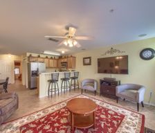 United States Texas New Braunfels vacation rental compare prices direct by owner 29854102