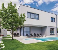 Croatia Split-Dalmatia County Kaštel Kambelovac vacation rental compare prices direct by owner 6303991