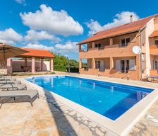 Croatia Zadar County Biograd na Moru vacation rental compare prices direct by owner 10955932