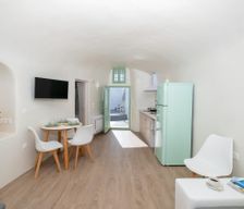 Greece Santorini Pyrgos Kallistis vacation rental compare prices direct by owner 3985313