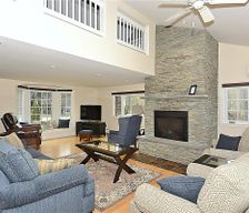 United States Vermont Stowe vacation rental compare prices direct by owner 253483