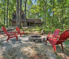 United States South Carolina Seneca vacation rental compare prices direct by owner 19706605