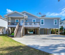 United States North Carolina Oak Island vacation rental compare prices direct by owner 14933726