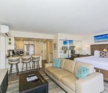 United States Hawaii Honolulu vacation rental compare prices direct by owner 33118