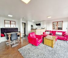 United Kingdom Hampshire Hayling Island vacation rental compare prices direct by owner 11941014