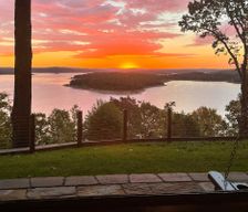 United States Arkansas Garfield vacation rental compare prices direct by owner 2648940