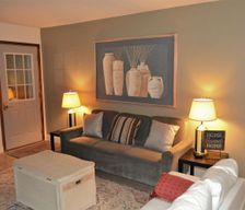 United States North Dakota Grand Forks vacation rental compare prices direct by owner 2629184