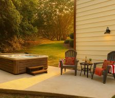 United States North Carolina Statesville vacation rental compare prices direct by owner 11464321