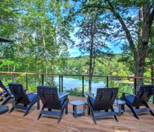 United States North Carolina Brevard vacation rental compare prices direct by owner 11417210