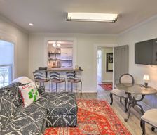 United States New York Fairport vacation rental compare prices direct by owner 19708318